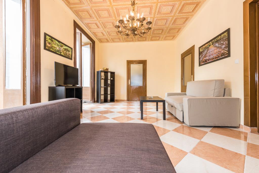 Grand Latina Apartment Madrid Room photo